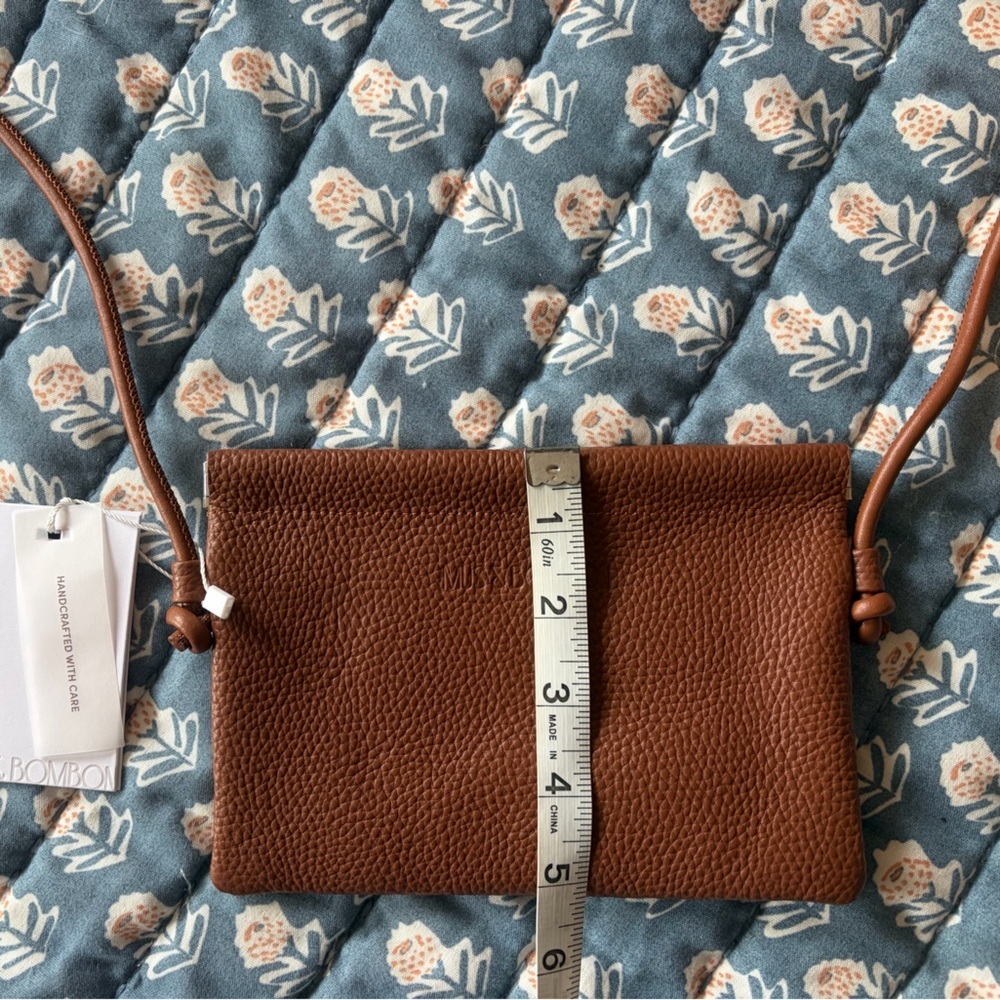 Brown Leather Crossbody Bag NWT Quiet Luxury European Design Mus & Bombon - Picture 6 of 7